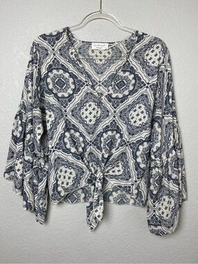 lavender field White & Navy Western Tie-Front Printed Blouse Size M